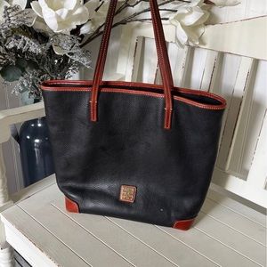 Dooney & Bourke Large Leather Tote Bag